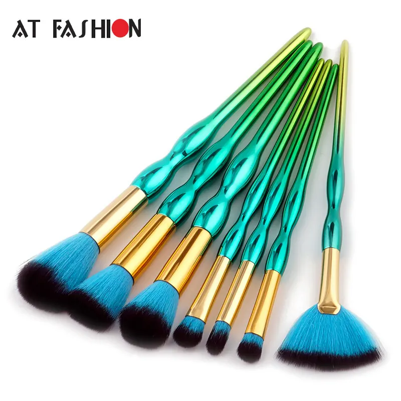 

New 7pcs Gradient green Makeup Brush Set Powder Foundation Cosmetic Beauty Brushes Kit Bamboo Calabash shape handle