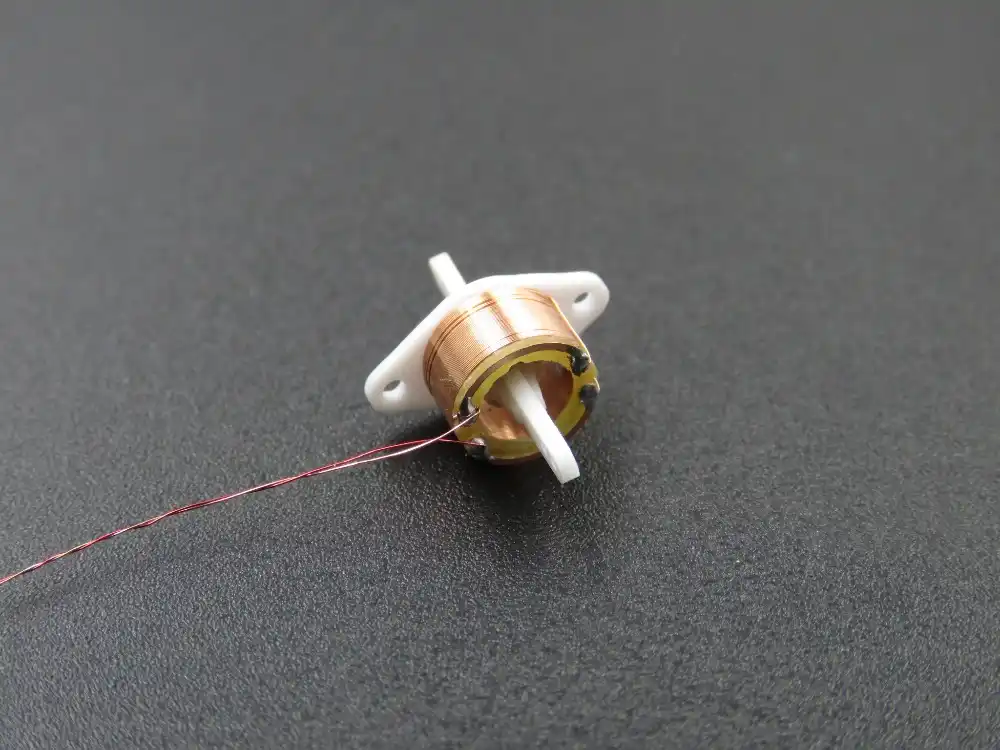 Indoor plane coil actuator 0.12 0.8g Actuator Micro UAV