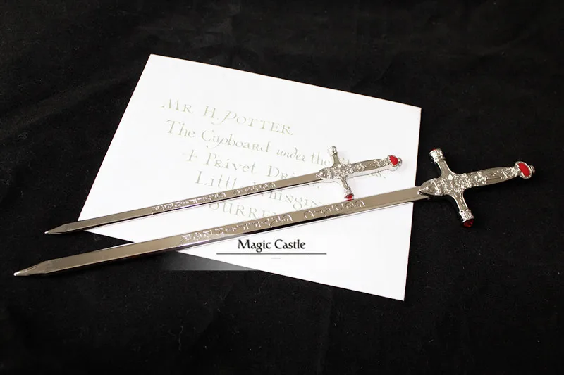 

Newest Movie Harri potter Gryffindor's sword model metal Pendant with Red Ruby
