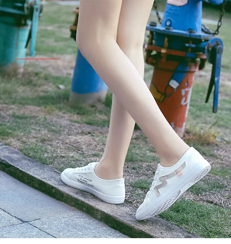111-4. Women Casual Shoes 2018 Spring Autumn Canvas Women Shoes Fashion Lace-Up Women Flats Breathable White Women Sneakers