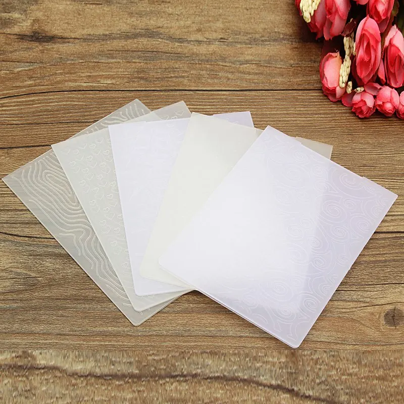

Cute Tree Music Heart Leaf Pattern Plastic Embossing Folder Cutting Dies For DIY Scrapbooking Album Paper Card Decor Template