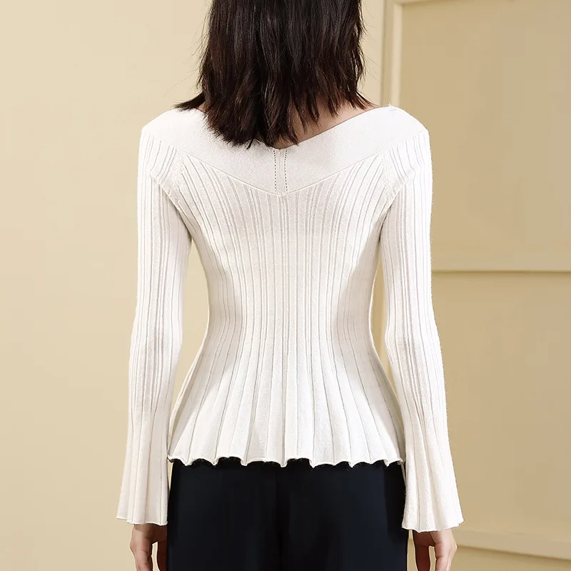 2018 Fall And Winter New Horn Long-sleeved V-neck Knit Top Slim Bottoming Shirt Short Sweater Women's Sweater vestidos 2018 Fall And Winter New Horn Long-sleeved V-neck Knit Top Slim Bottoming Shirt Short Sweater Women's Sweater vestidos