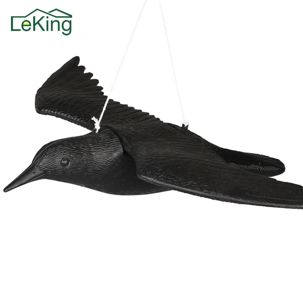 

1 pc Simulation lifelike Crow For Garden Decoration Hunting Bait with Wings Outdoor Indoor Farms Children Pet Toys