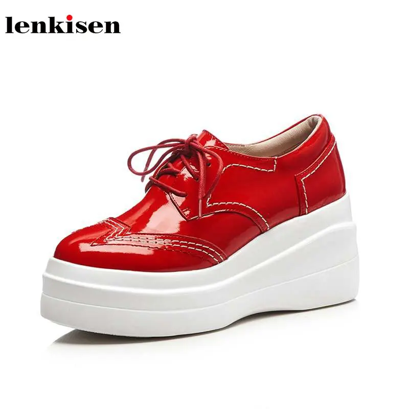 

Lenkisen 2018 cow lrather round toe high heel British school lace up solid causal shoes high fashion women vulcanized shoes L93