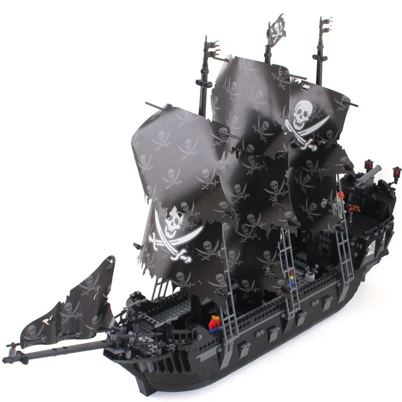 KAZI-1184pcs-Pirates-Of-The-Caribbean-Black-General-Black-Pearl-Ship-Model-Building-Blocks-Toys