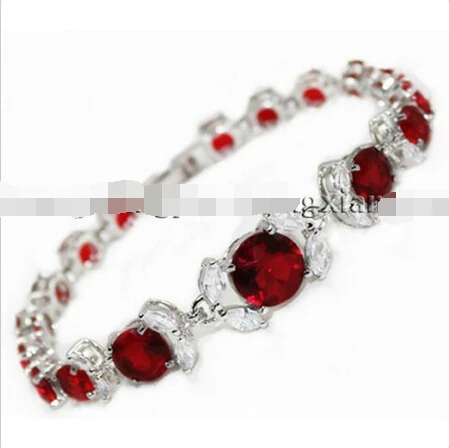 

Noblest!Crystal inlay Red Bracelet 7.5" AAA Grade ^^@ SHIPPING 5.26