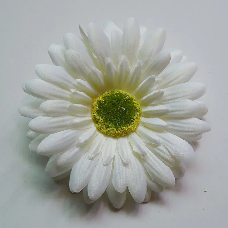 

50pcs 10cm Artificial Silk Fabric Gerbera Daisy Flower Heads Fake Sunflowers For DIY Garment Hair Accessories Wedding Decoration