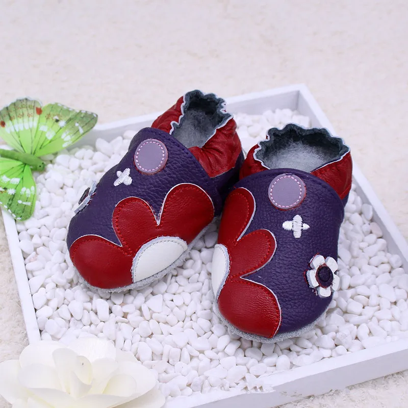 Baby girl purple / white Leather Shoes with big flower Infant Soft Sole