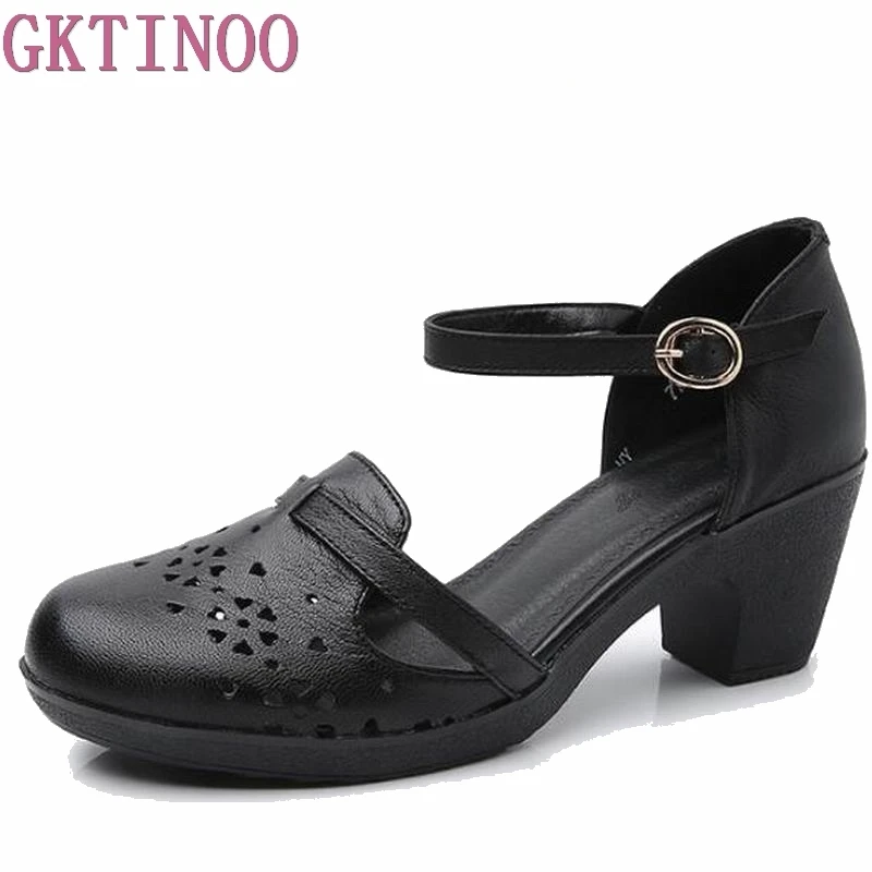 زائد حجم 41 42 أحذية الصيف امرأة 2019 المرأة الصنادل كعب مربع الصنادل صندل جلد طبيعي عالية الكعب HY7700