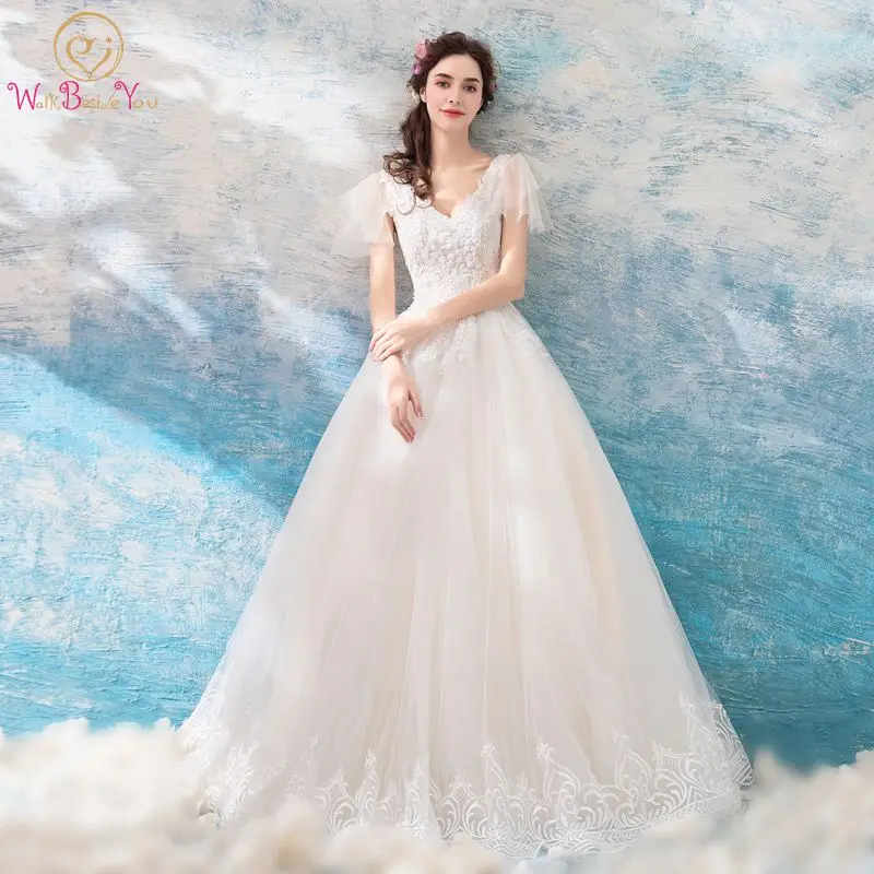 

Walk Beside You Ball Gown Wedding Dresses Lace Sequined Pearl vestidos de novia vintage V-neck Short Sleeves robe de mariee sire