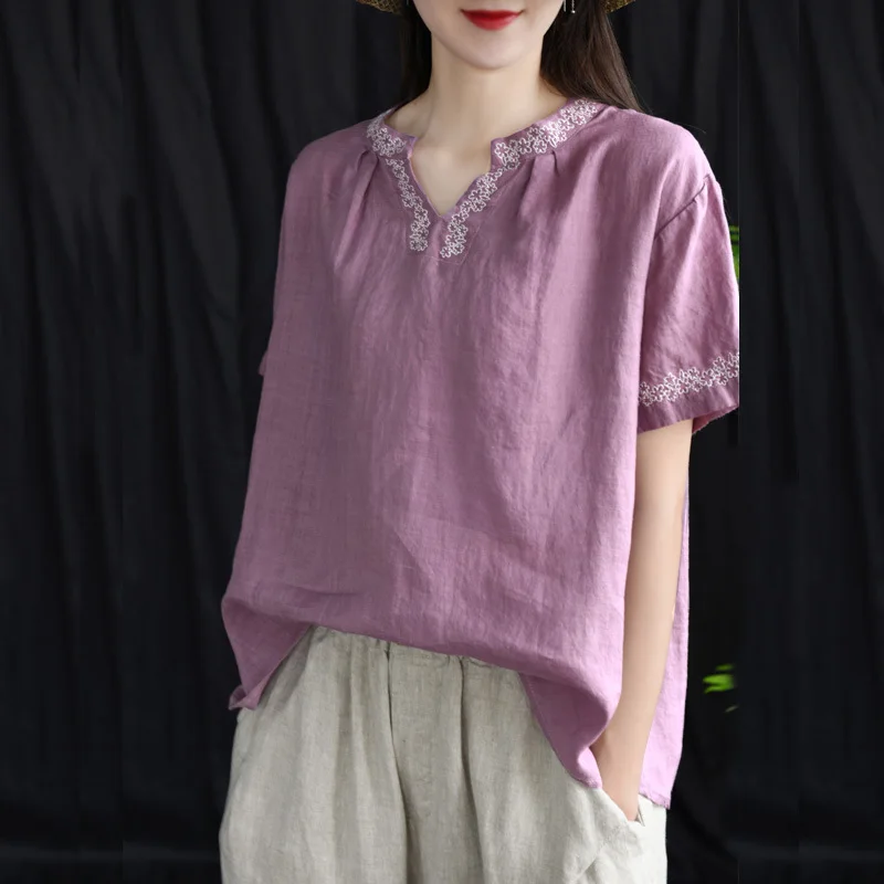 

Johnature Women Solid Color Vintage T-Shirts Short Sleeve Embroidery Floral 2019 Summer New Cotton Linen Women T-Shirts Casual