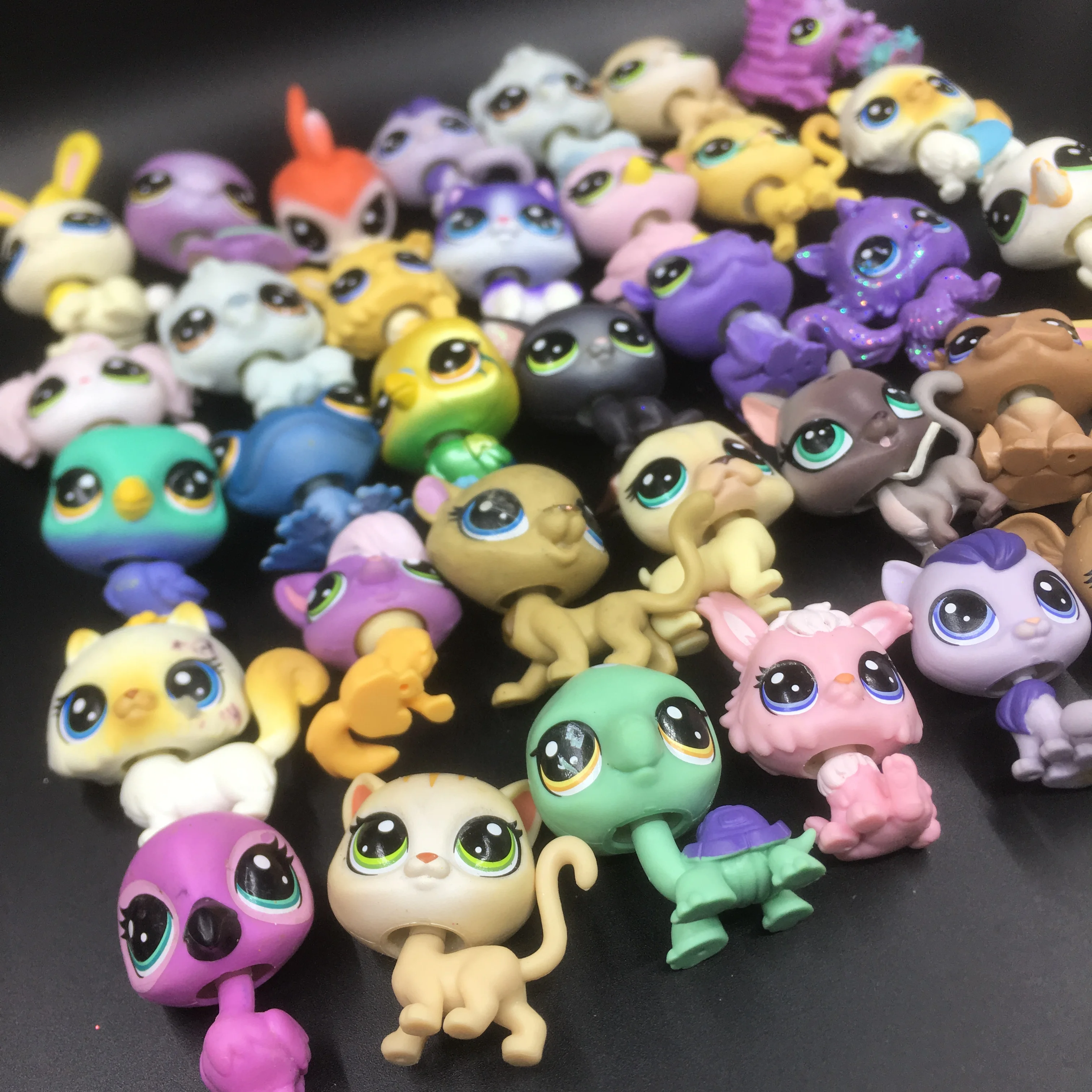 

2Pc/5Pcs LPS PVC Toys Figure Random Send Different Style Mini Pet Action Figure Toys