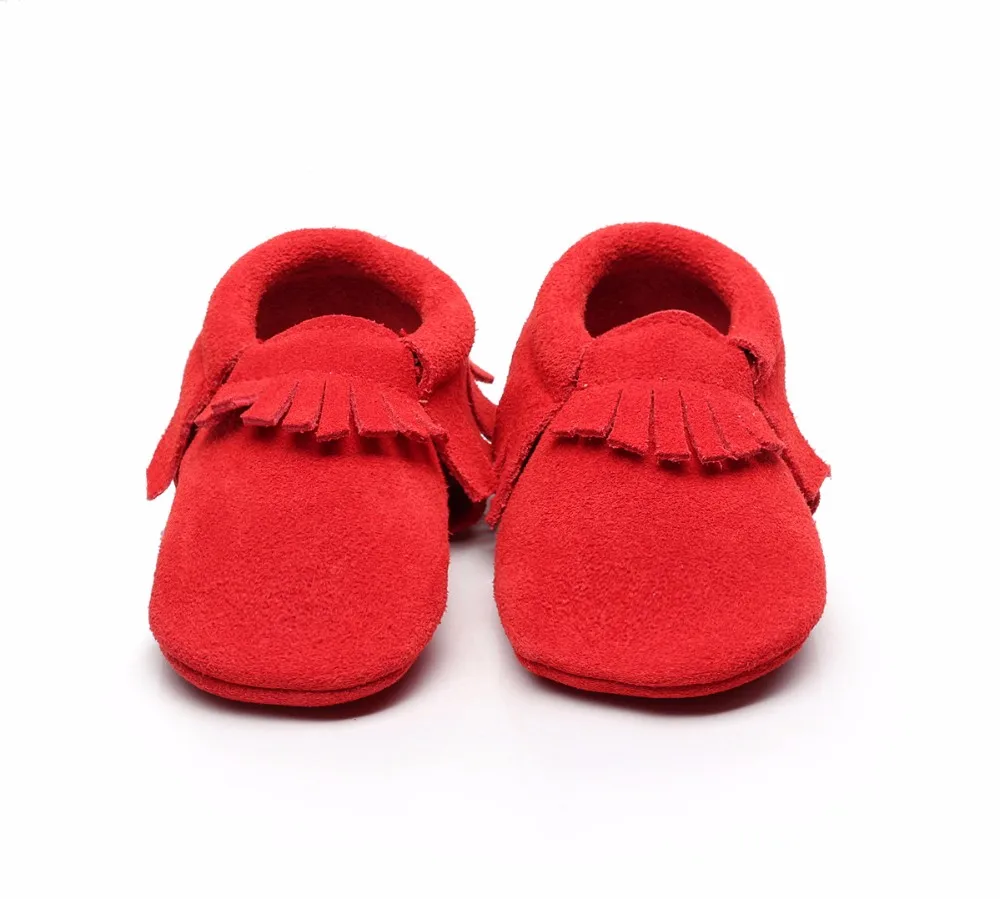 Новорожденных из замши с кисточками из натуральной кожи детские мокасины мягкой подошвой Младенческая малышей первых шагов обувь для