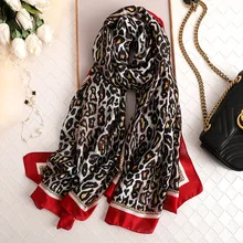 Летние женские шарфы, мягкий Леопардовый принт, длинный Шелковый женский платок, накидка, Пляжное парео, хиджаб, бандана, шарф