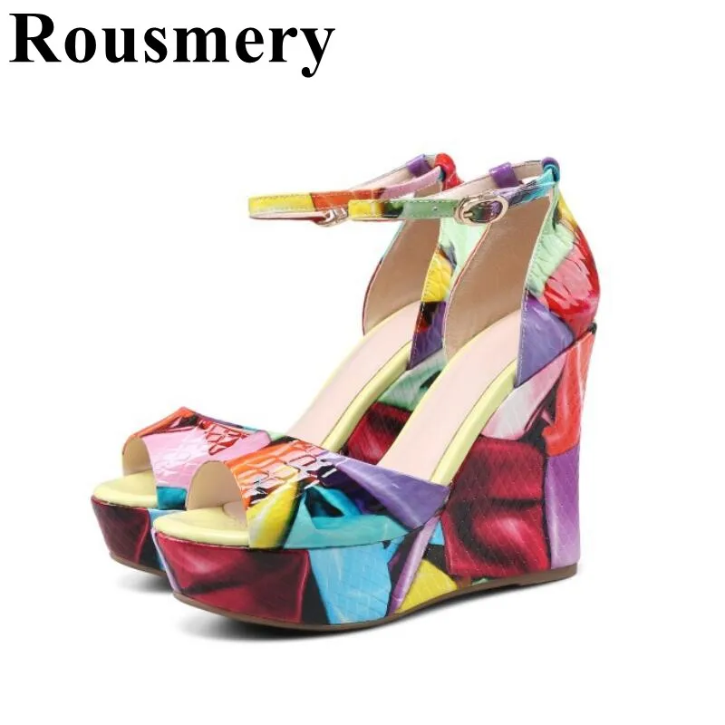 

2019 Newest Mixed Color Platform Wedges Sexy High Heel And Peep Toe Cover Heel Buckle Strap Fashion Women Sandals Shoes