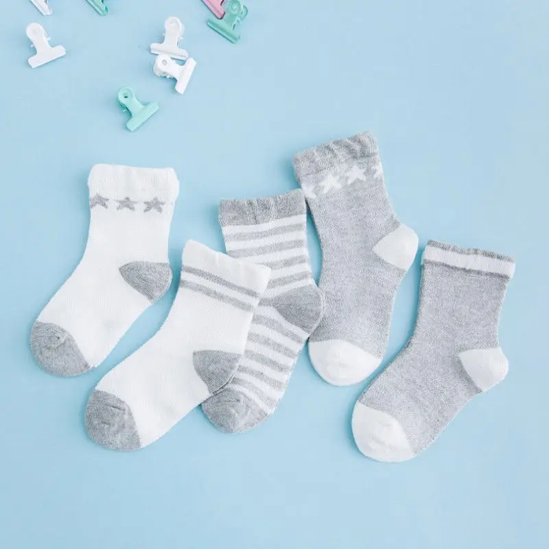 5 пар носков; Комплект для маленьких мальчиков и девочек; хлопковые Эластичные Носки ярких цветов в полоску со звездами; мягкие носки для маленьких детей - Цвет: Gray 0 to 1 years
