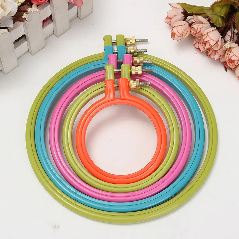 

Practical 1Pcs Plastic Frame Embroidery Hoop Ring Circle Round Loop For CrossStitch DIY Hand Needlecraft Household Sewing Tools