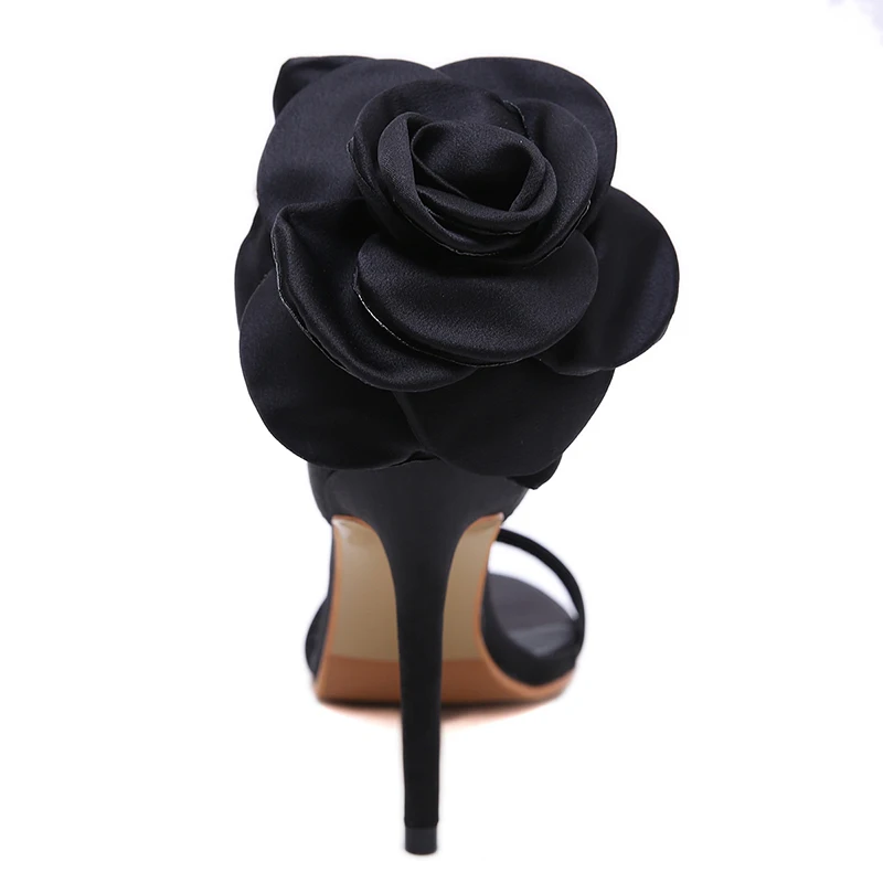 Новые женские шелковые свадебные туфли на высоком каблуке с открытым носком с пряжкой и цветочным узором пикантные Модные Босоножки на каблуке модельная обувь для вечеринок женские туфли-лодочки