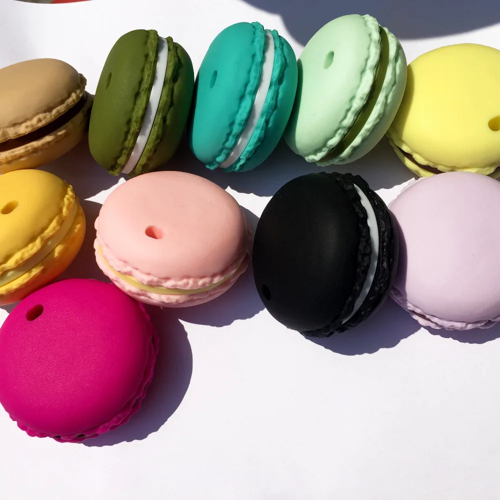

2017 New Macaroon Silicone Teether Necklace ,Food Macaroon Teether Silicone necklace toys for baby chew, Macaroon Teether Pendan