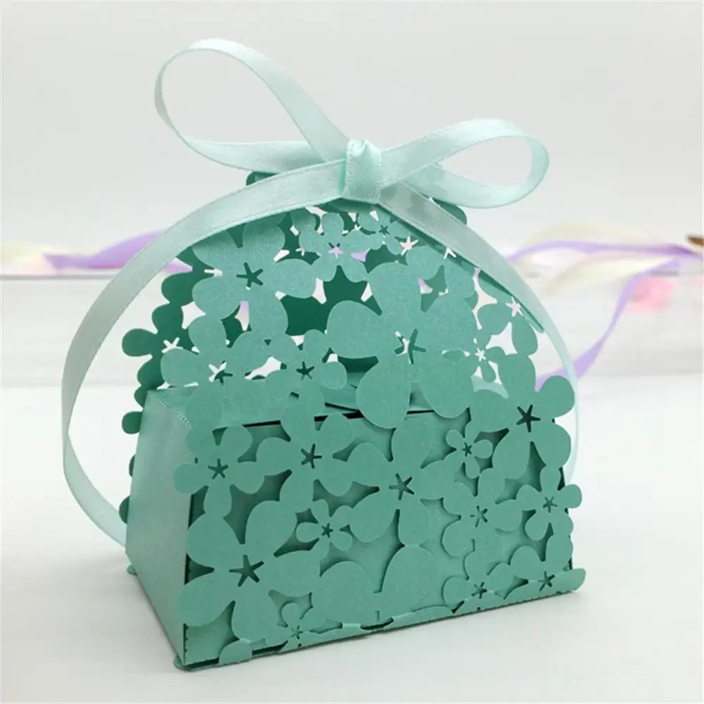 50 шт./лот, подарочная картонная коробка с цветочным узором, лазерная резка, полые подарки, упаковочные бумажные коробочки для гостей, товары для свадебной вечеринки - Цвет: Tiffany Blue