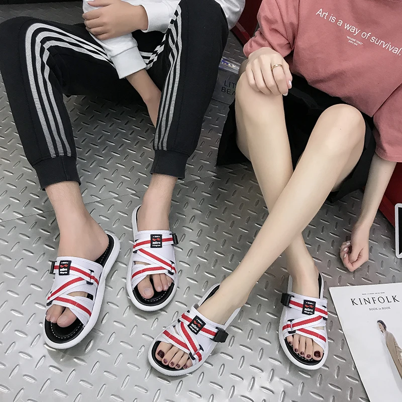 Popular Lovers Shower Slippers Anti-Slip Home Slippers for Men Comfortable Flip Flops Beach Shoes Weight Light Flats Slippers