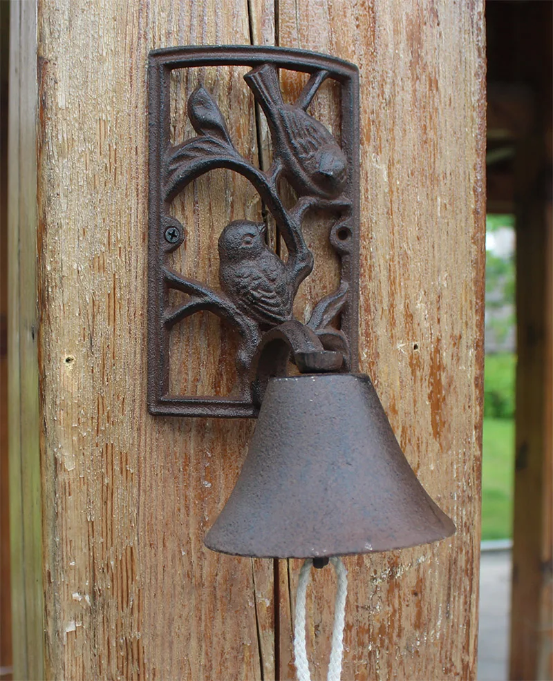

Doorbell Wall Mount 2 Birds Wrought Iron Bell On the Door Vintage Home Decoration Hanging Outdoor Garden Ornaments Metal Crafts