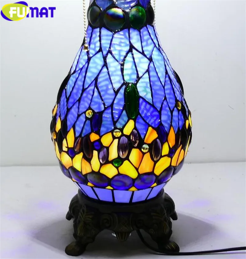 176Tiffany Stained Glass bedside table lam