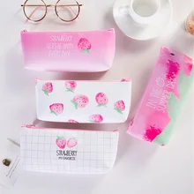 PU Leather Strawberry Cosmetic Bag Sweet Clutch Makeup Case Women And Girls Student Zipper Make Up Travel Bag Pouch Kit