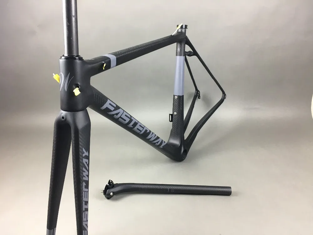 Best classic design FASTERWAY PRO full black with no logo carbon road bike frameset:carbon Frame+Seatpost+Fork+Clamp+Headset,free ems 132