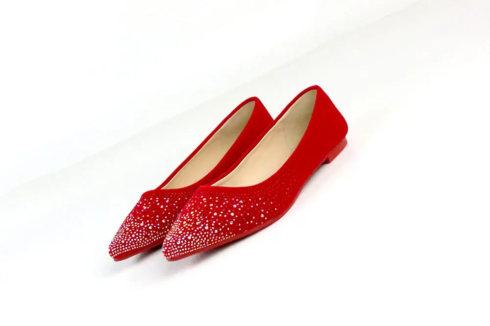 

Flat bottom beef tendon soft bottom rhinestone suede bridal shoes pointed head comfortable large size women's shoes.