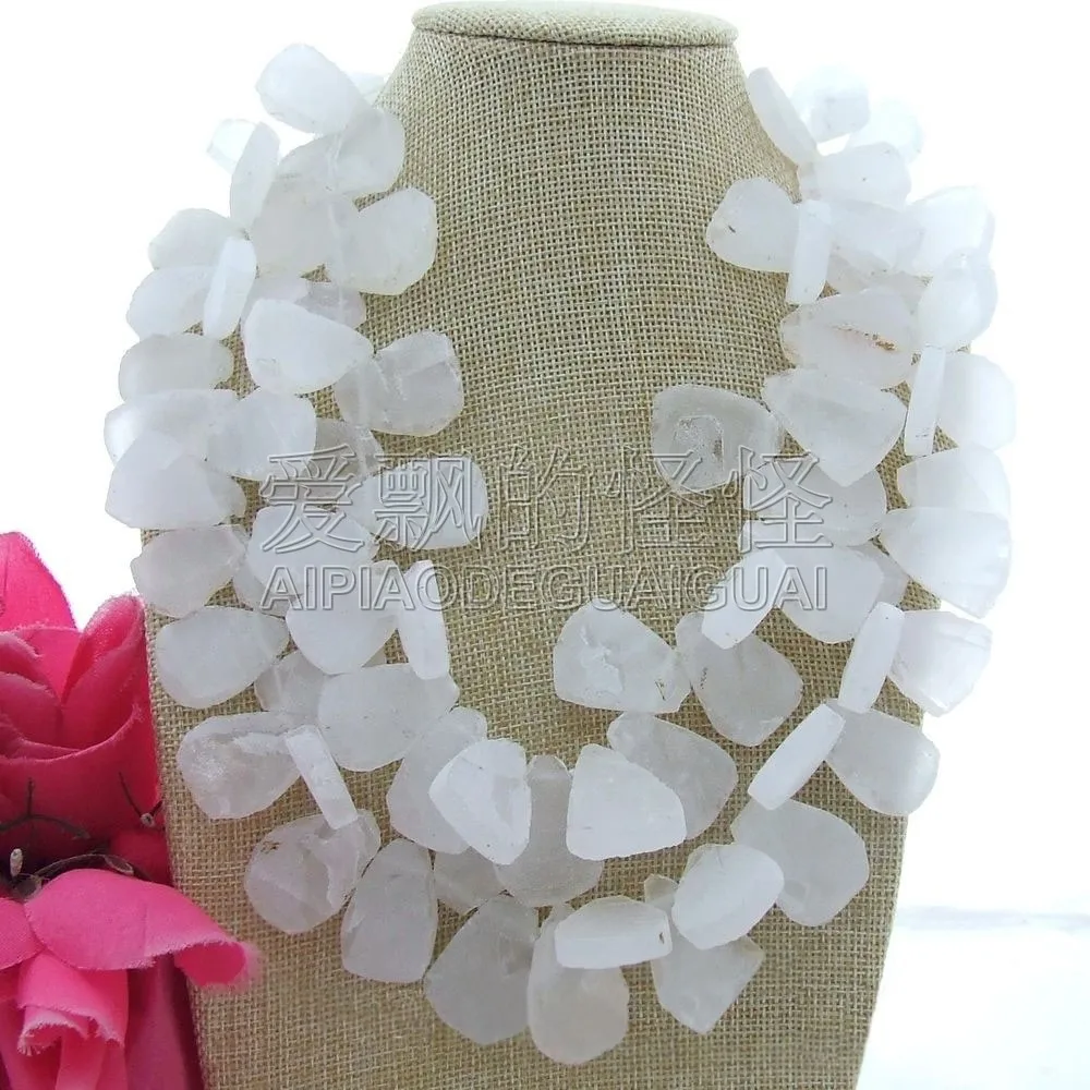 

N060208 19"-22" 2 Strands Natural Frosted White Quartz Necklace