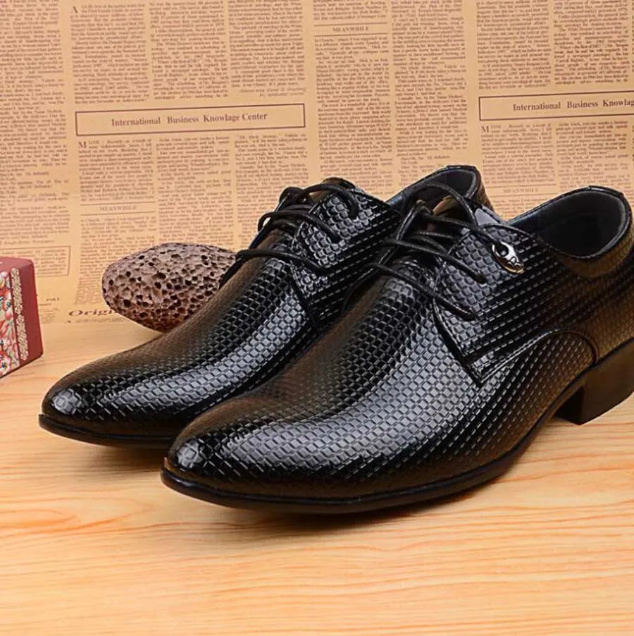 

Fashion Tide British Style Men'S Wedding Shoes Large Size 38-46 Business & Leisure Shockproof Anti-Skid Lace-up Dress Shoes Male