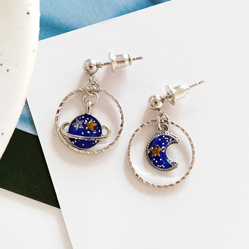 

Timlee E181 Free shipping Originality Cute Round Planet Star Moon Alloy Drop Earring Temperamental Jewelry wholesale