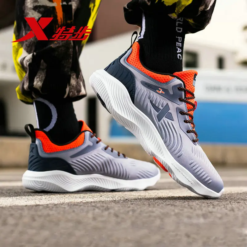 Buy 881119119058 Xtep men running shoes 2019 spring