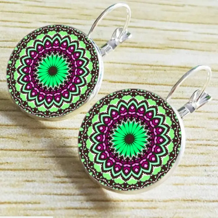 

2017 Classic Lotus mandala jewelry earrings earring nail henna om symbol Zen Buddhism retro handmade yoga pending Gift for women