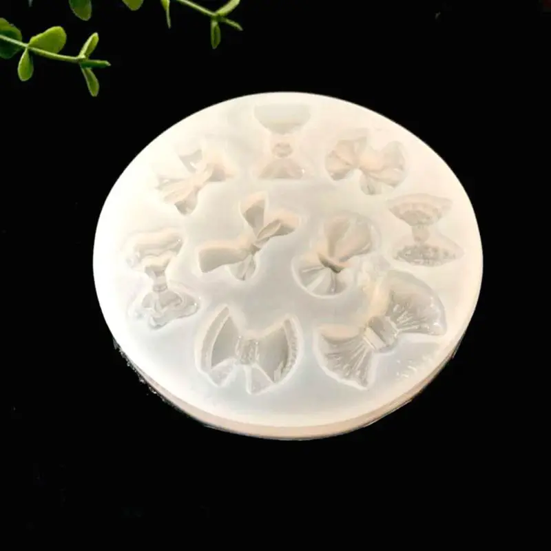 

Mini 3D Bow Shape Epoxy Resin UV Glue Crafts Silicone Mold Creative DIY Art Pendant Brooch Jewelry Tool Manual Gift Accessory