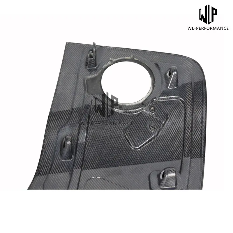 R8 High Quality Carbon Fiber Car Door Cover Fuel tank decoration For Audi R8 Car Body Kit 2007