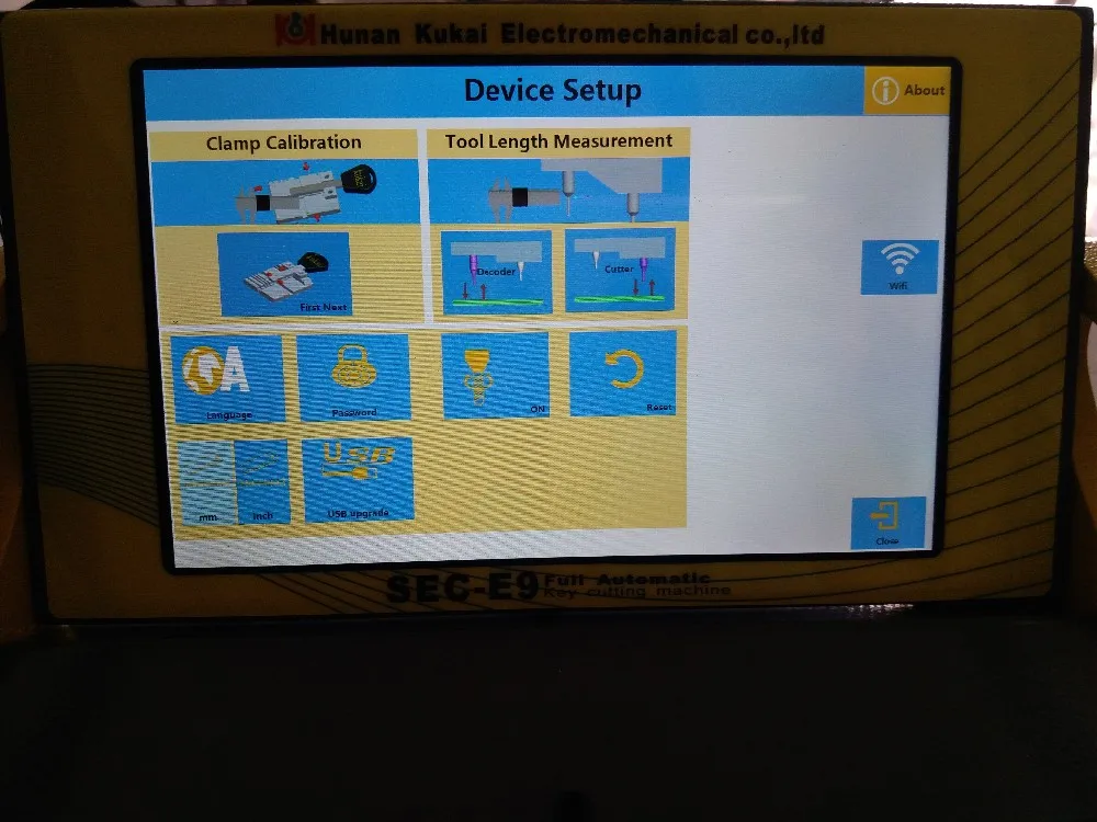 8,3 дюймовый автоматический ключ для резки SEC-E9 портативный умный дублированный Автомобильный ключ для резки SEC E9 многоязычный