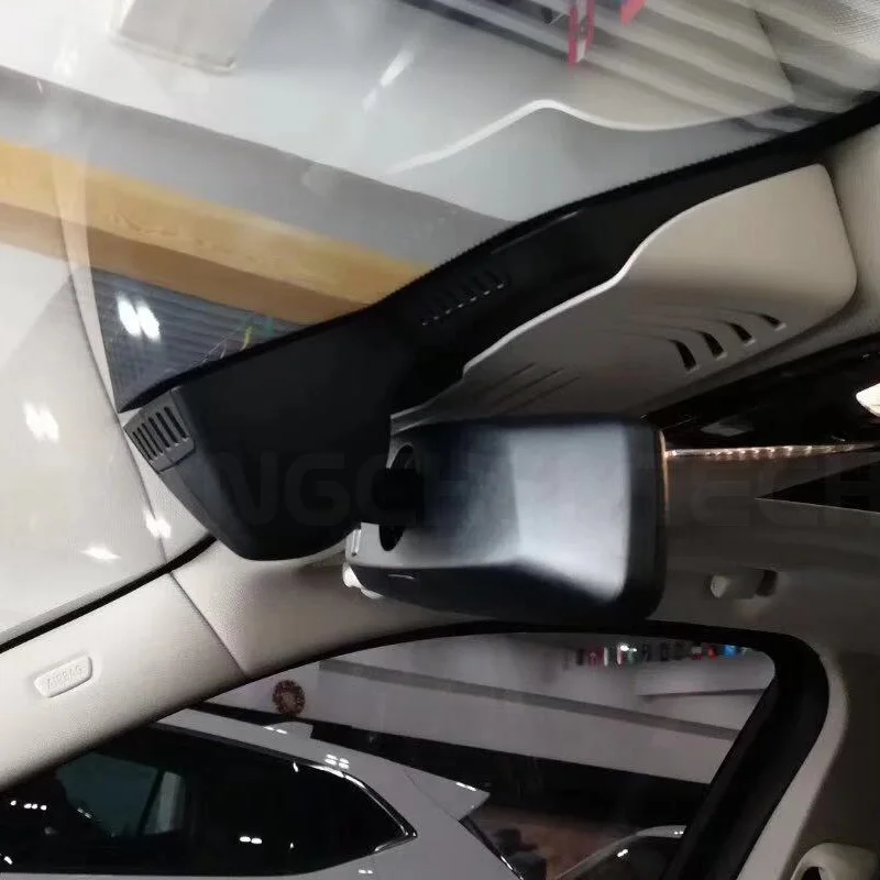 original-car-mirror-picture