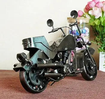 

Harley's ironwork motorcycle model is decorated in two colors