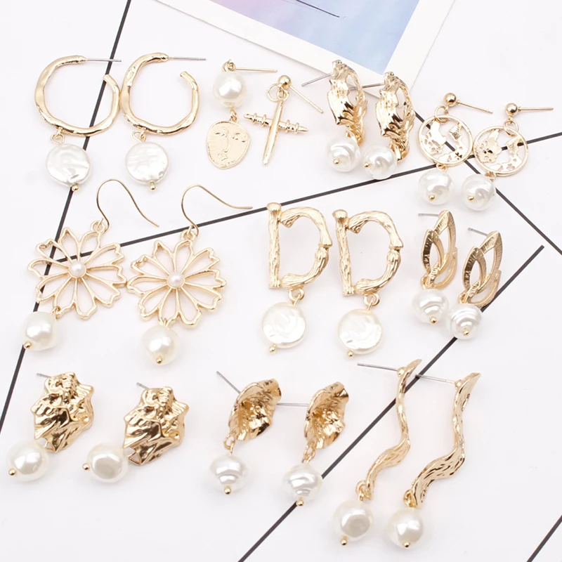 

Korea Metal Gold Geometric Earrings Irregular Design Circle Round Natural Freshwater Pearl Dangle Earrings for Women Girl Gifts