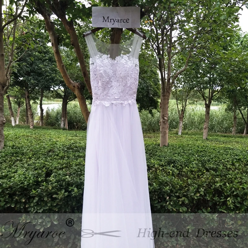 Elegant Bohemian Dress 2017 Scoop Illusion Neck Lace Appliqued A Line Flowing Tulle Rustic Forest Wedding Dresses (4)