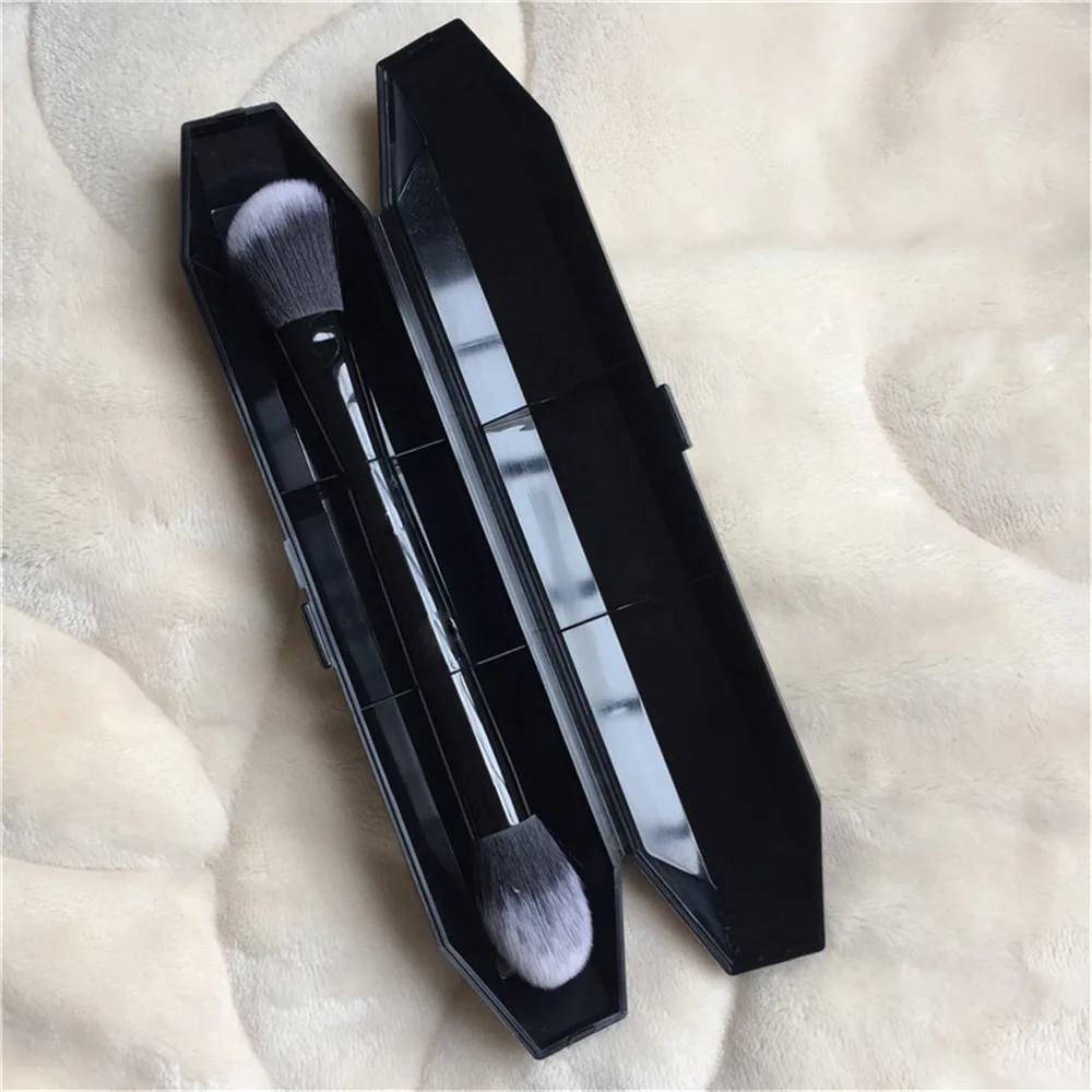 KVD SHADE LIGHT CONTOUR BRUSH _ 6