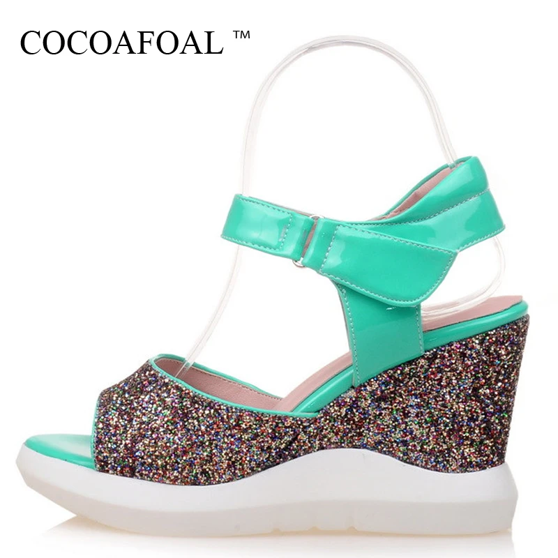 

COCOAFOAL Women Green Wedges Sandals Casual Plus Size 33 - 42 High Heels Sandals Sexy Peep Toe Summer Black Silvery Pink Pumps