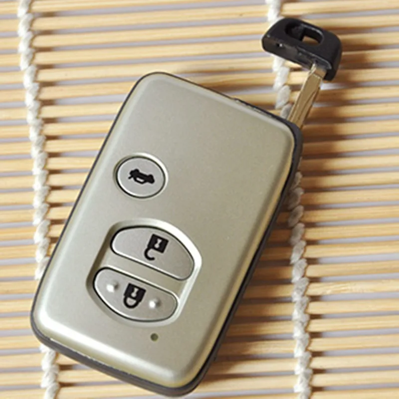 DAKATU Сменный Чехол для смарт-пульта дистанционного управления брелок 2/3/2+ 1/3+ 1 кнопка для Toyota Camry Crown Highlander Prado чехол для дистанционного ключа - Количество кнопок: 3 Кнопки