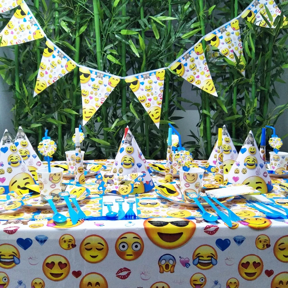 

Emoji Expressio Kids Birthday Party Decoration Set Party Supplies Cup Plate Banner Hat Straw Loot Bag Fork Disposable Tableware