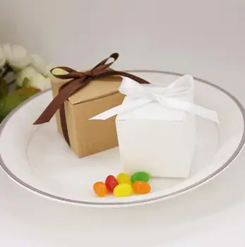 

50pcs/set Retro Mini Kraft Paper Box DIY Wedding Gift Favor Boxes Party Candy Box Small Single Cake Packaging with Ribbon