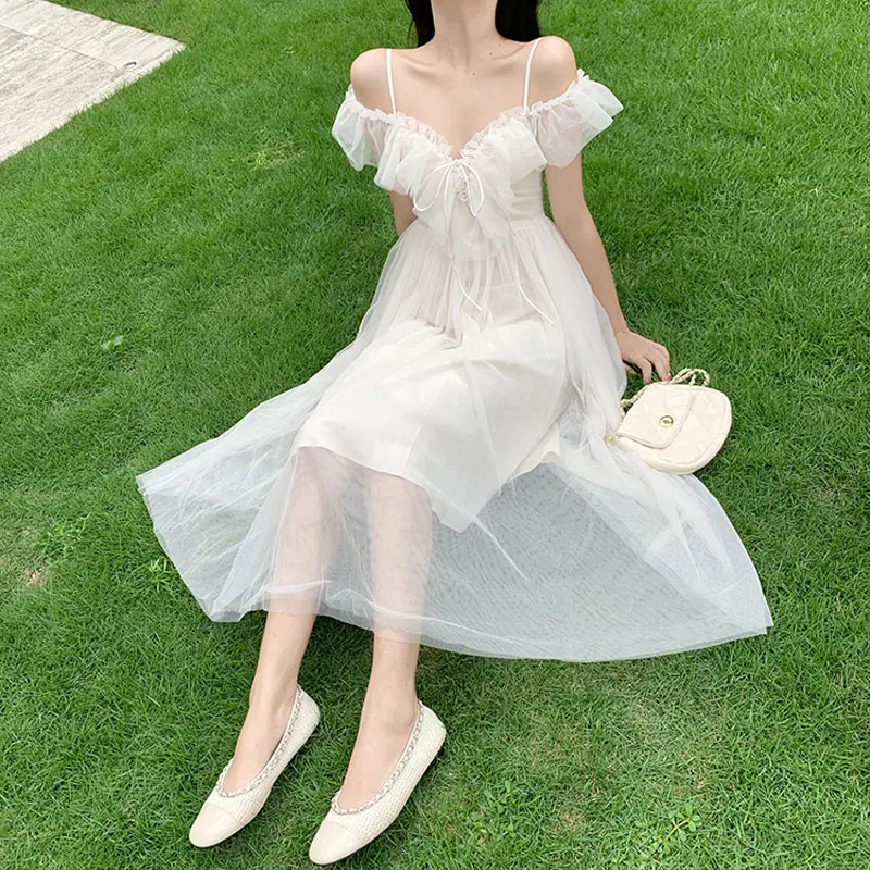 

Summer new women's off the shoulder tie ruffled mesh gauze dress lace V neck lace waist A word large white fluffy women dress