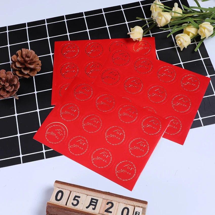 

120pcs/lot Cute Red For you bronzing garland round self-adhesive sealing Label Stickers Gift Bag Candy Box Decorate