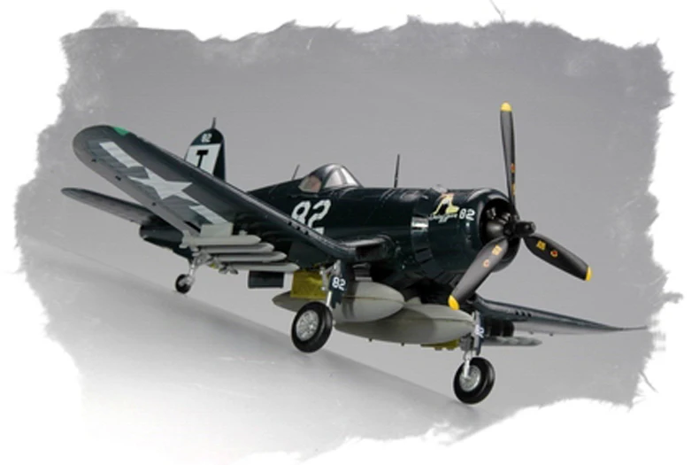 Масштаб Assmbly модель 1:72 80217 Corsair самолет Строительный набор бесплатная